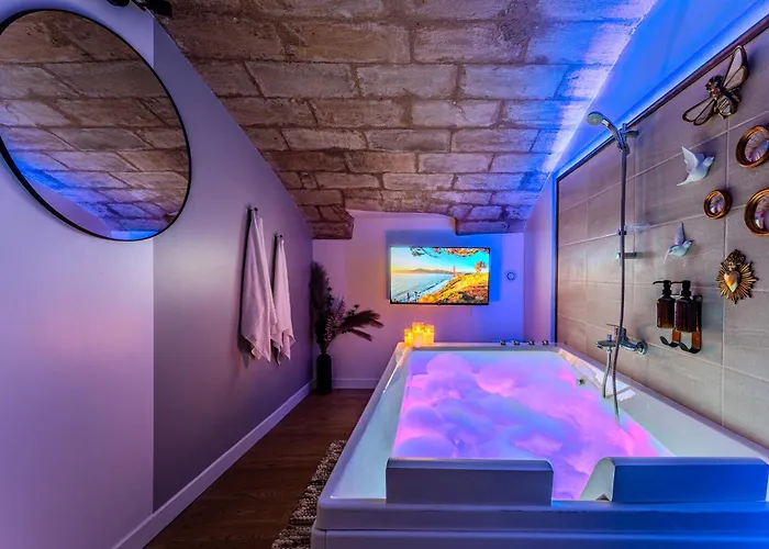 D'exception Sous Voutes Avec & Cinema בורדו