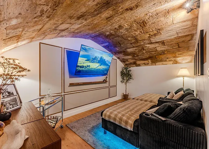 D'exception Sous Voutes Avec & Cinema *